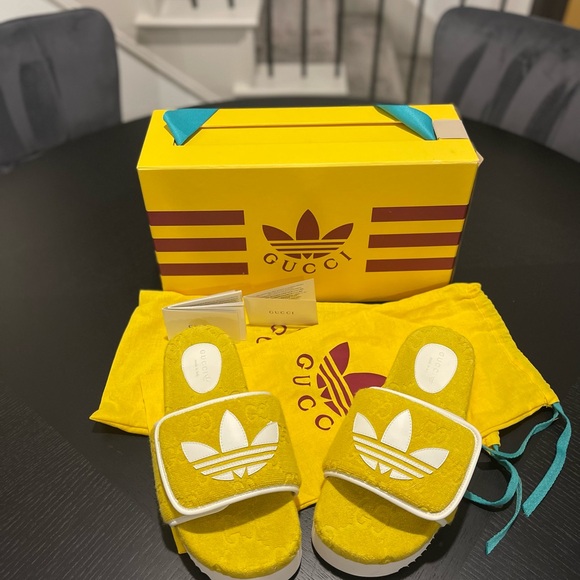 Gucci x Adidas Slides BRAND NEW SIZE 41 - Picture 3 of 11